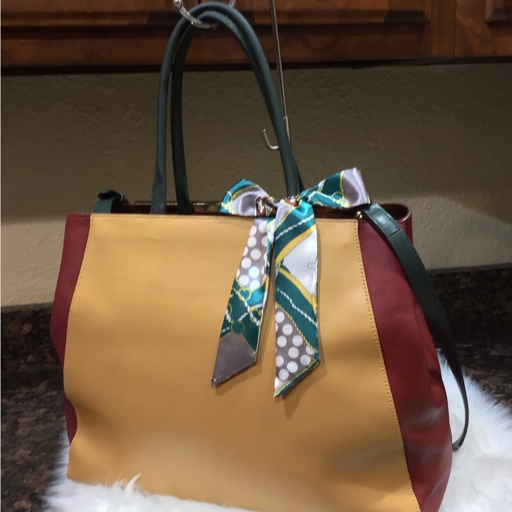 Fendi 2 Jours Multi-Color Leather Bag - Picture 6 of 16